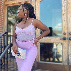 Meet your Posher, Alonis